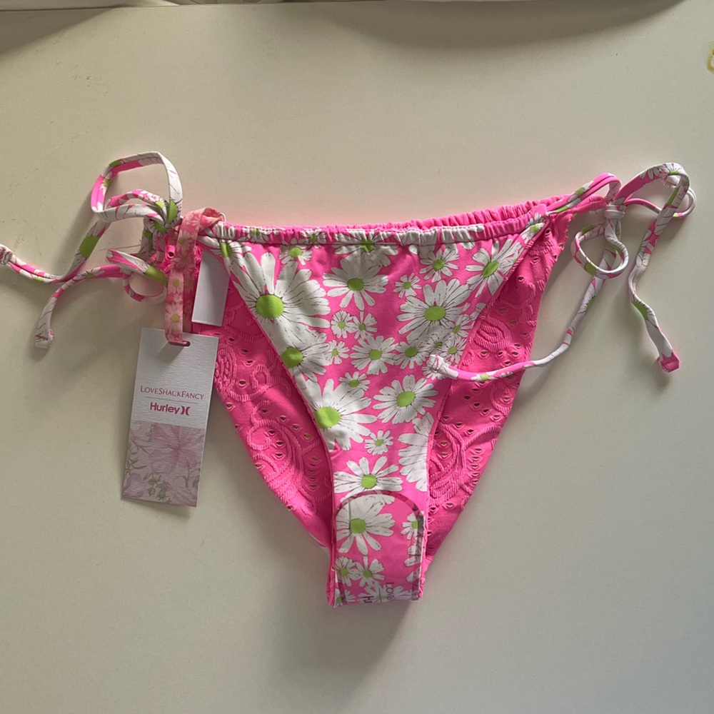 {LoveShackFancy x Hurley} Brand New Cotton Candy Reversible Eyelet Bikini SET - Picture 15 of 16